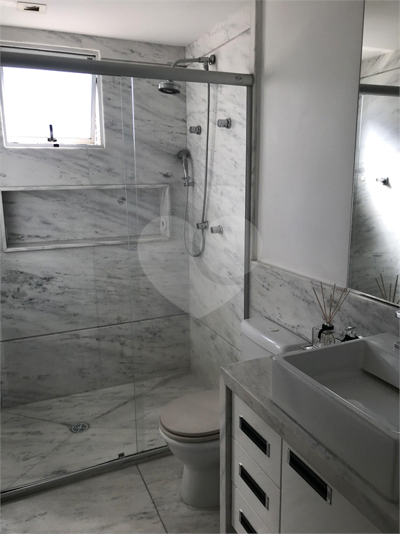APARTAMENTO em MOEMA