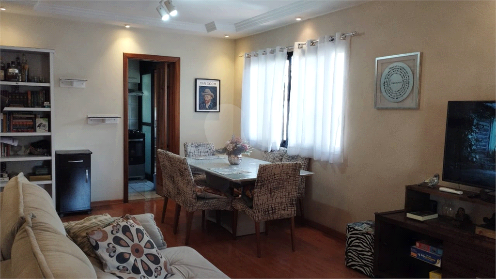 Apartamento, 3 quartos, 106 m² - Foto 2