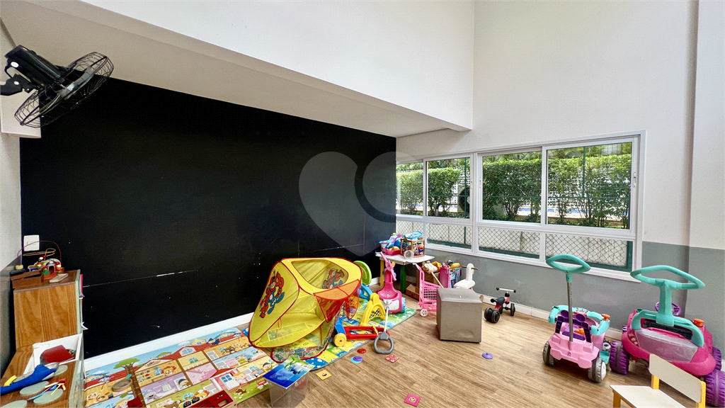 Apartamento à venda, alto padrão, 3 suítes. 