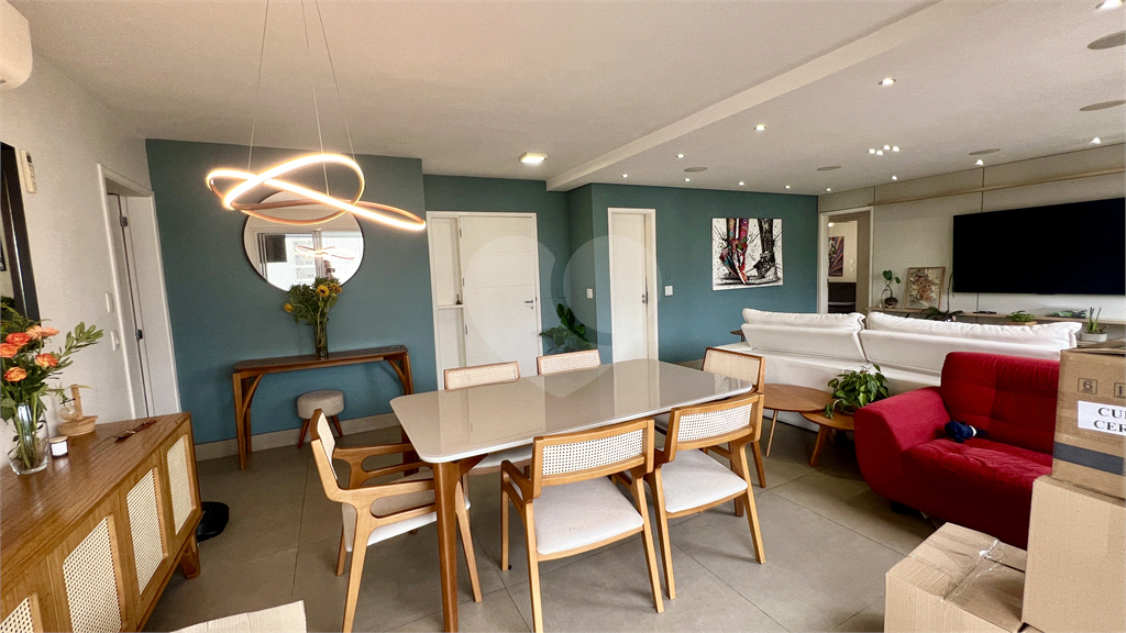 Apartamento à venda, alto padrão, 3 suítes. 