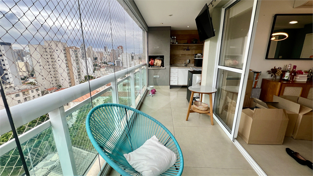 Apartamento à venda, alto padrão, 3 suítes. 