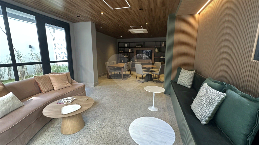 APARTAMENTO em CAMPO BELO