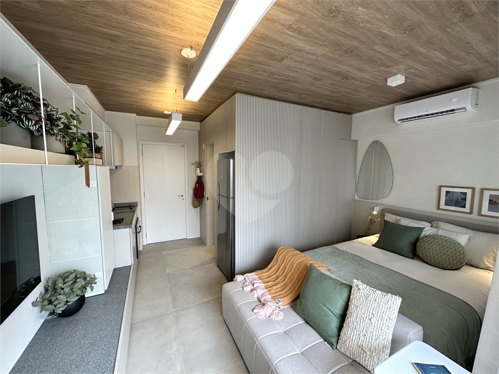 APARTAMENTO em CAMPO BELO