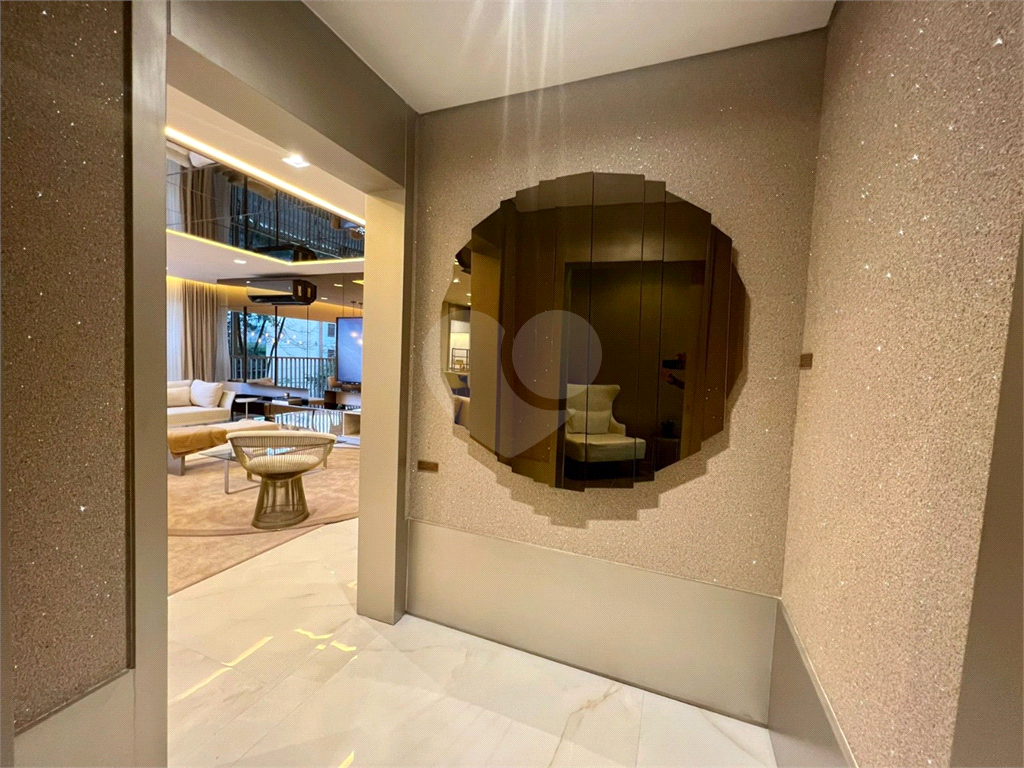  Apartamento de 166m² com 4 Dormitórios, sendo 3 Suítes, no Galleria Residence!
