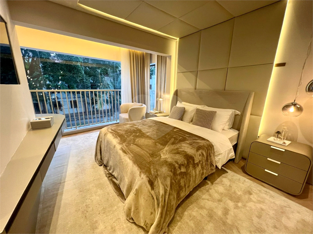  Apartamento de 166m² com 4 Dormitórios, sendo 3 Suítes, no Galleria Residence!