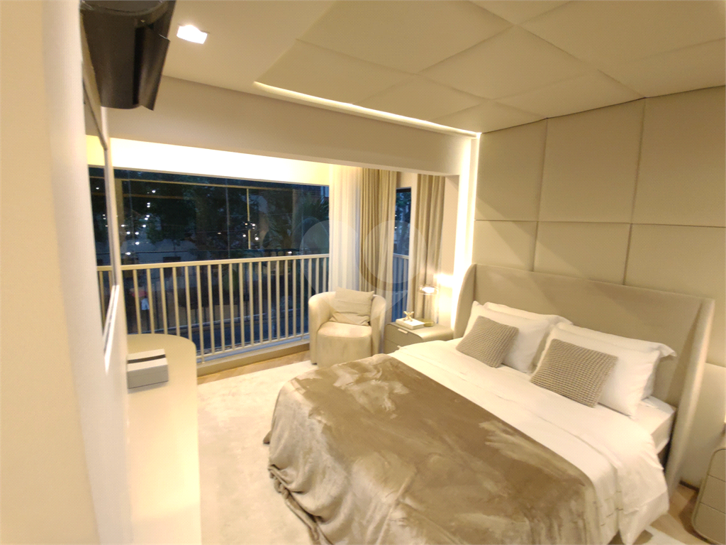 Apartamento de 166m² com 4 Dormitórios, sendo 3 Suítes, no Galleria Residence!