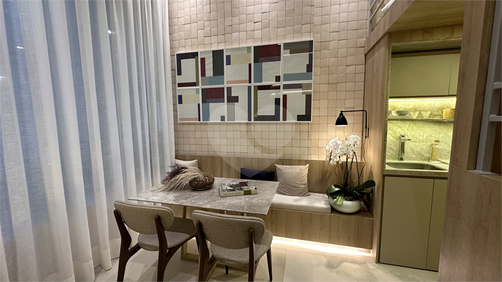 Apartamento de 1 Dormitório à Venda em Pinheiros | 31 m² 
