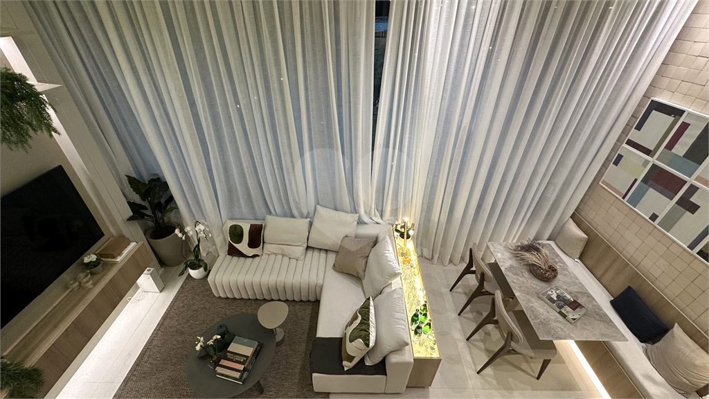 Apartamento de 1 Dormitório à Venda em Pinheiros | 31 m² 
