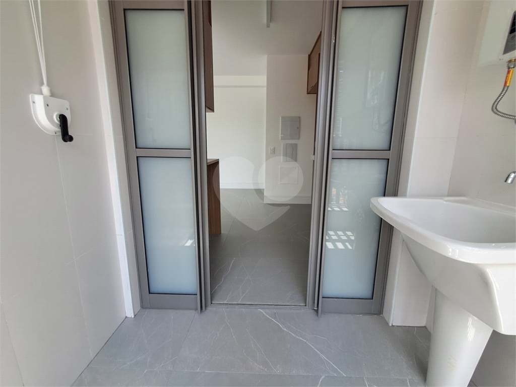 Imóvel 75,42m² novissímo, nunca habitado, 2 suítes lazer completo 1 vaga Perdizes