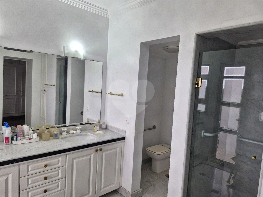 Apartamento com 300m² no Alto de Pinheiros