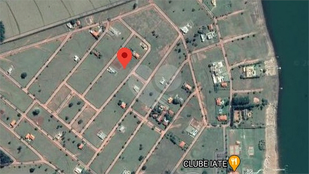 Excelente Terreno em Condomínio em Represa!