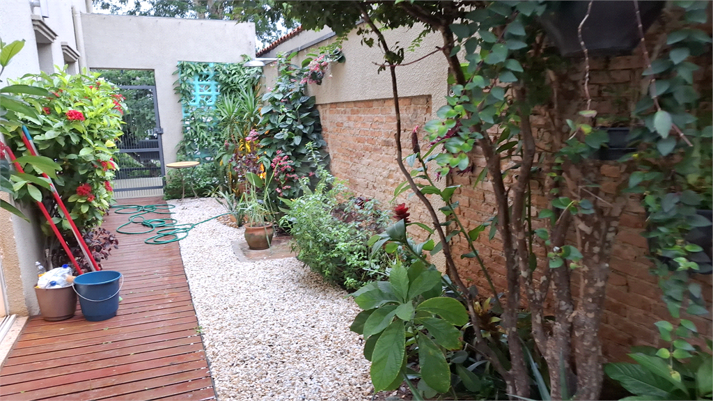 Sobrado à venda com 4 quartos, 301m² - Foto 30