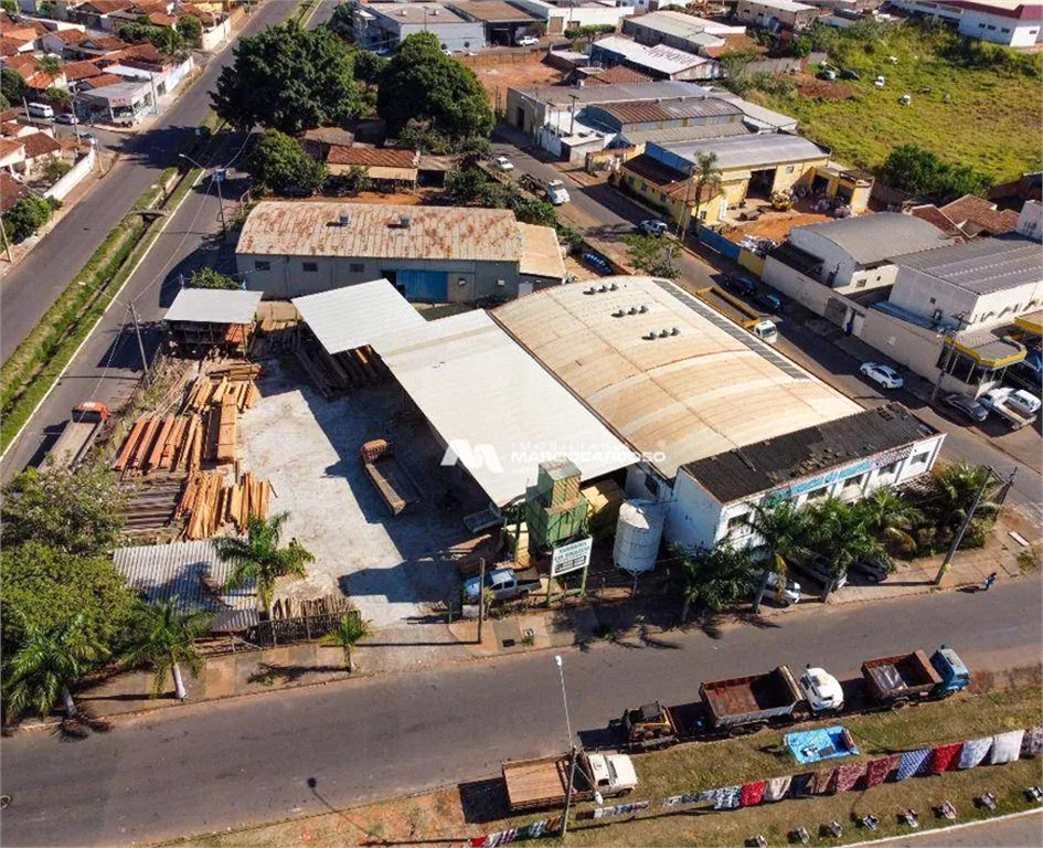 GALPAO COMERCIAL EM BADY BASSITT 