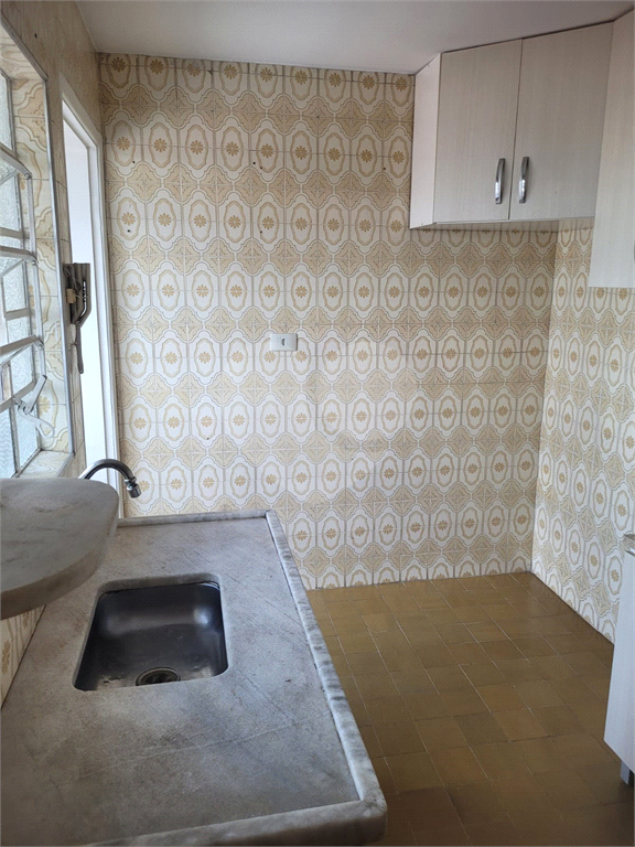 APTO 2 QUARTOS NA AGUA FRIA
