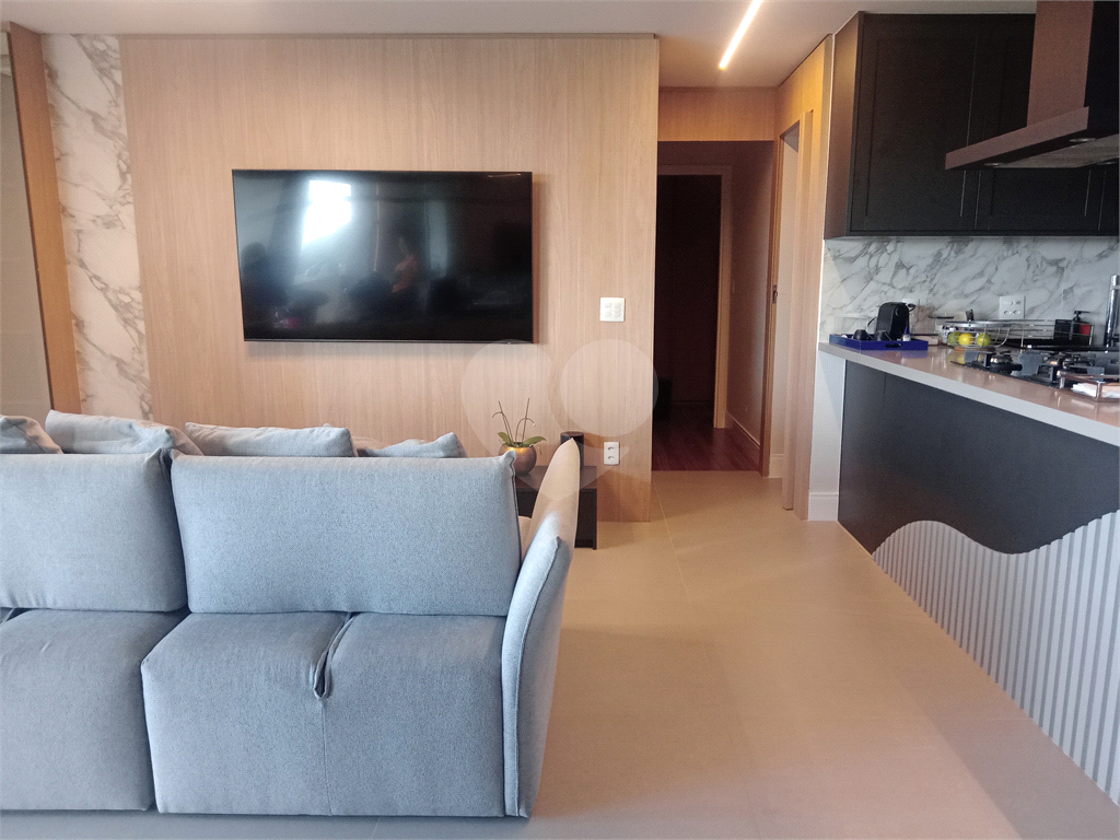 Lindo apartamento à venda no charmoso residencial Village de France