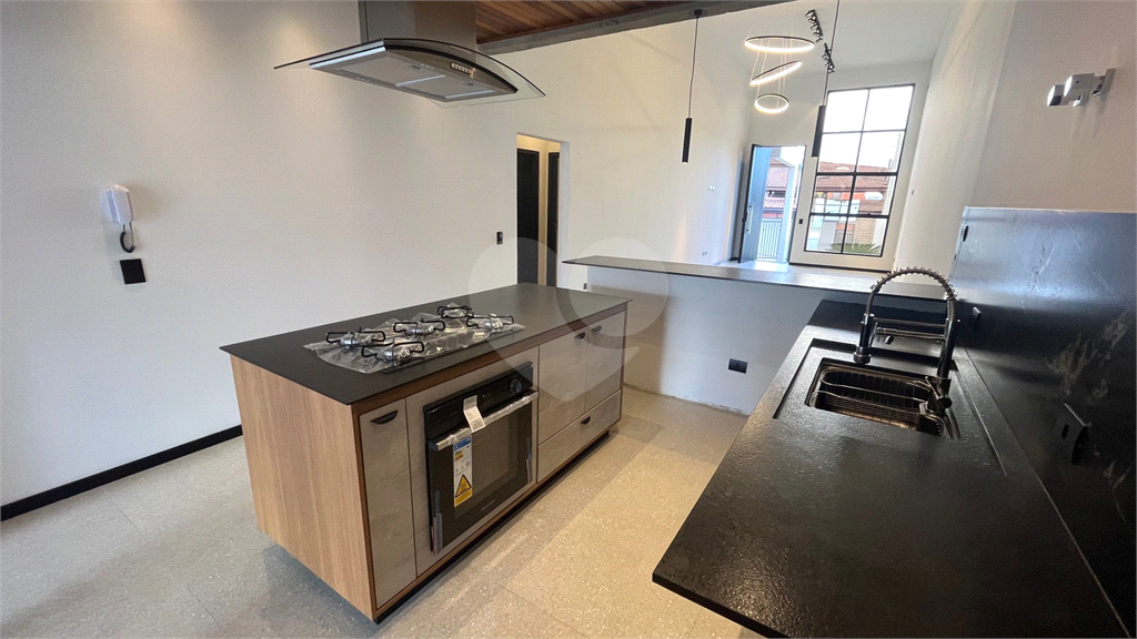 Casa, 3 quartos, 200 m² - Foto 11