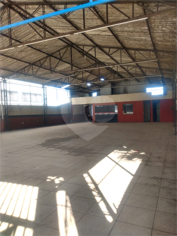 GALPÃO em ITAQUERA