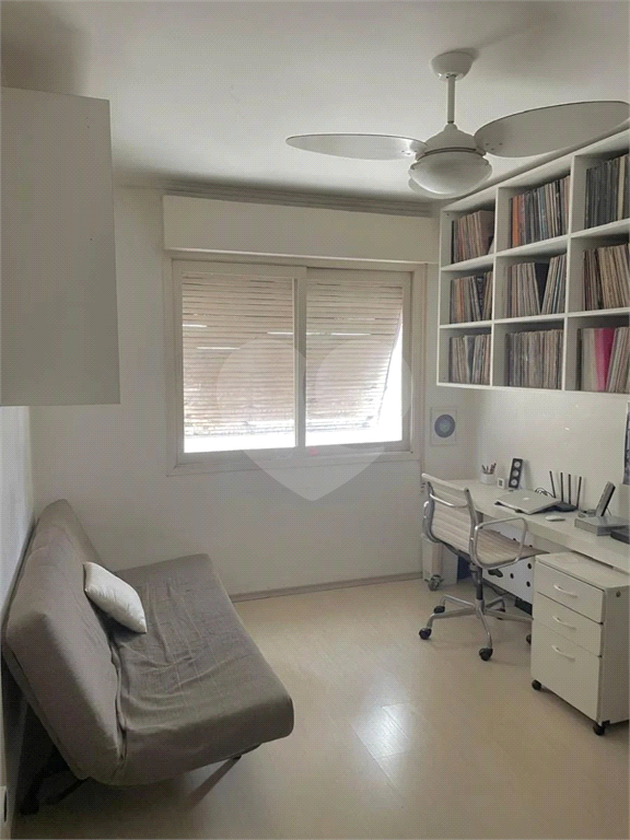 Apartamento exclusivo na parte plana dos Jardins - 3 dorms (1 suíte), 1 vaga - Andar alto