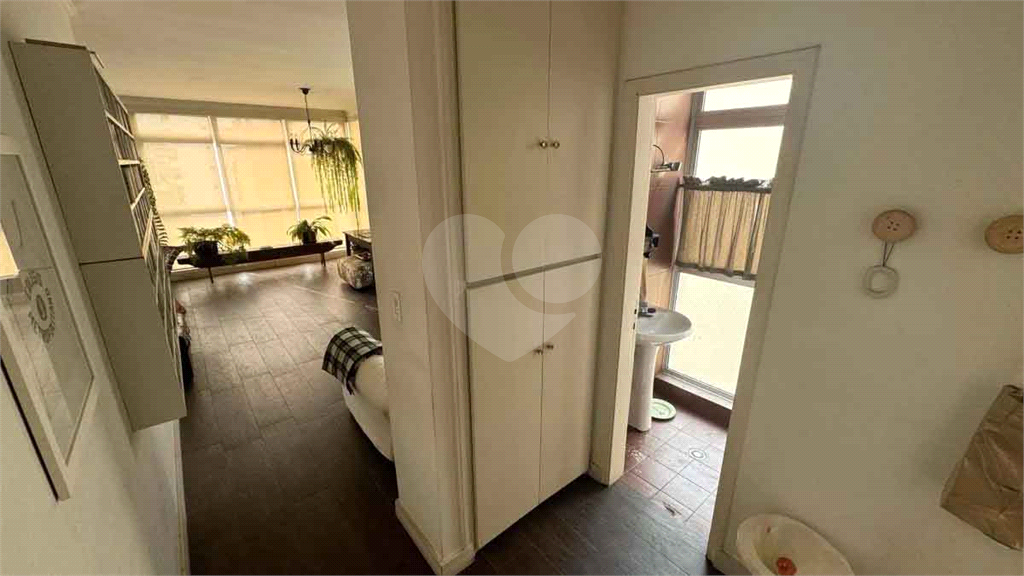 Apartamento exclusivo na parte plana dos Jardins - 3 dorms (1 suíte), 1 vaga - Andar alto
