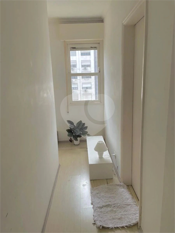 Apartamento exclusivo na parte plana dos Jardins - 3 dorms (1 suíte), 1 vaga - Andar alto