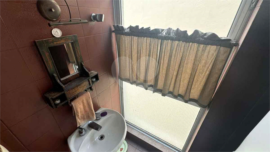 Apartamento exclusivo na parte plana dos Jardins - 3 dorms (1 suíte), 1 vaga - Andar alto