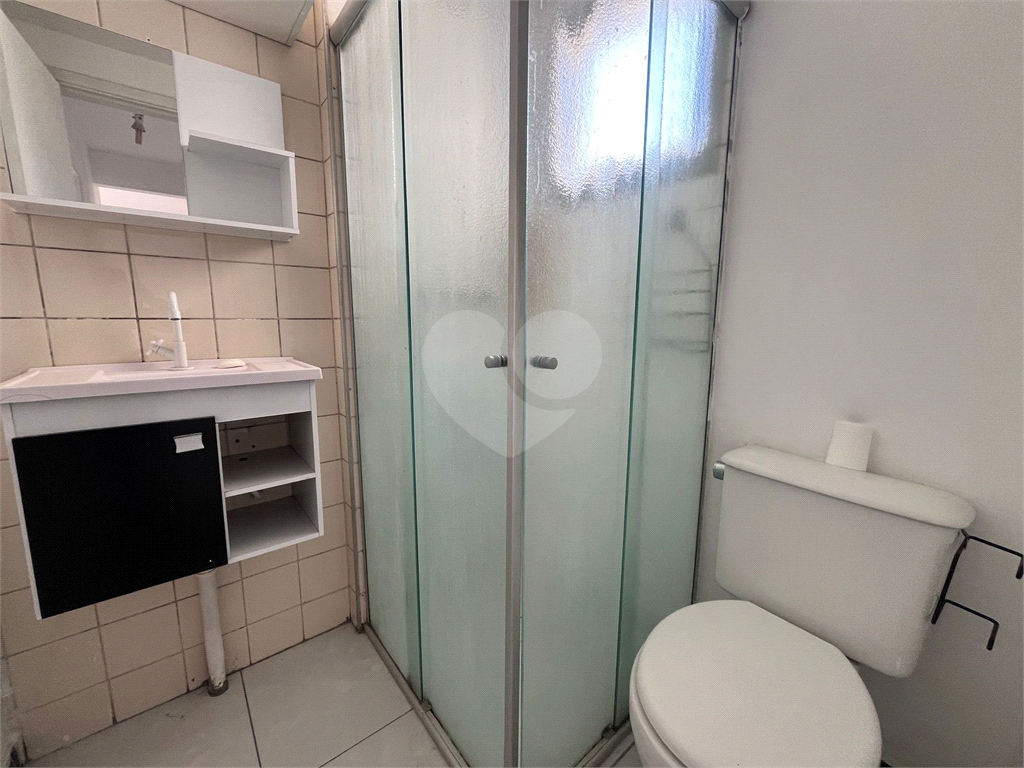 Apartamento à venda com 2 quartos, 50m² - Foto 17