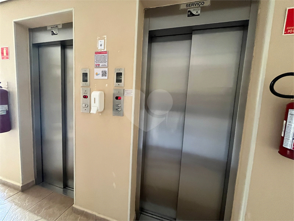 Apartamento à venda com 2 quartos, 50m² - Foto 19