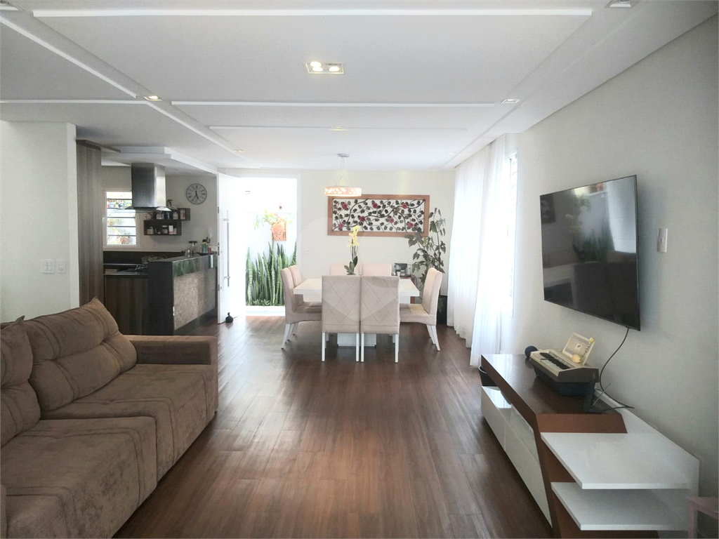 Sobrado, 3 quartos, 250 m² - Foto 2