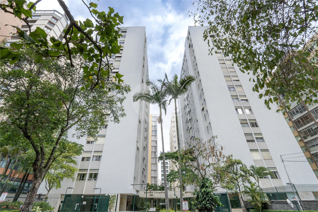 Condomínio Clube e Perfeito para sua Família na Rua Abílio Soares!