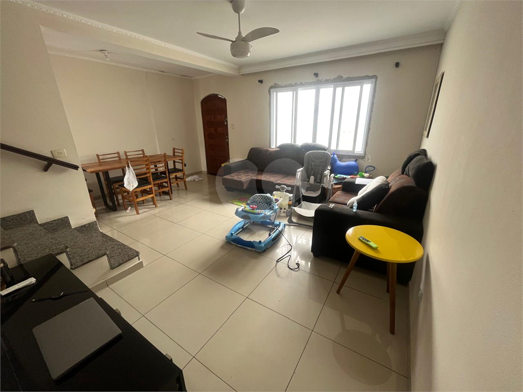  **SOBRADO À VENDA | 3 DORMITÓRIOS | 3 VAGAS | 147m² | PONTE GRANDE – GUARULHOS**  