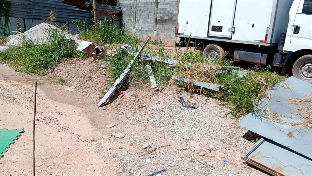 TERRENO em LIMÃO