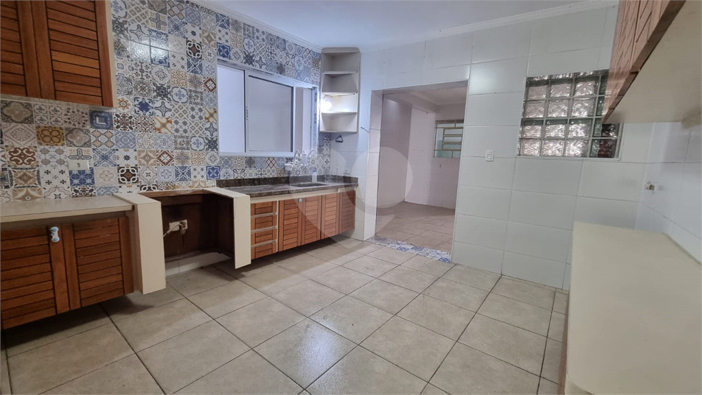SOBRADO VENDA OU LOCAÇÃO - 3 QUARTOS 1 VAGA E COM AREA GOURMET