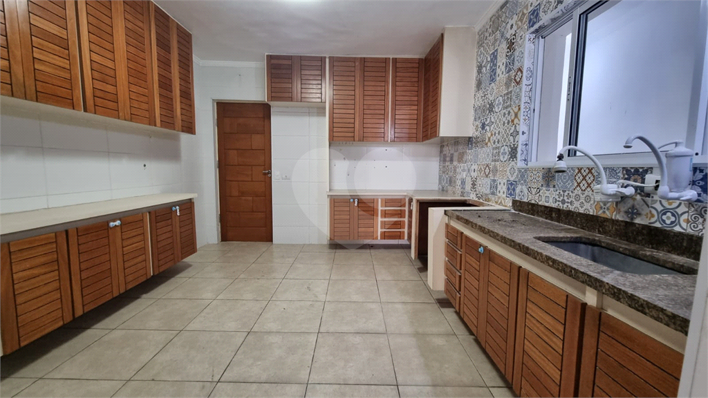 SOBRADO VENDA OU LOCAÇÃO - 3 QUARTOS 1 VAGA E COM AREA GOURMET