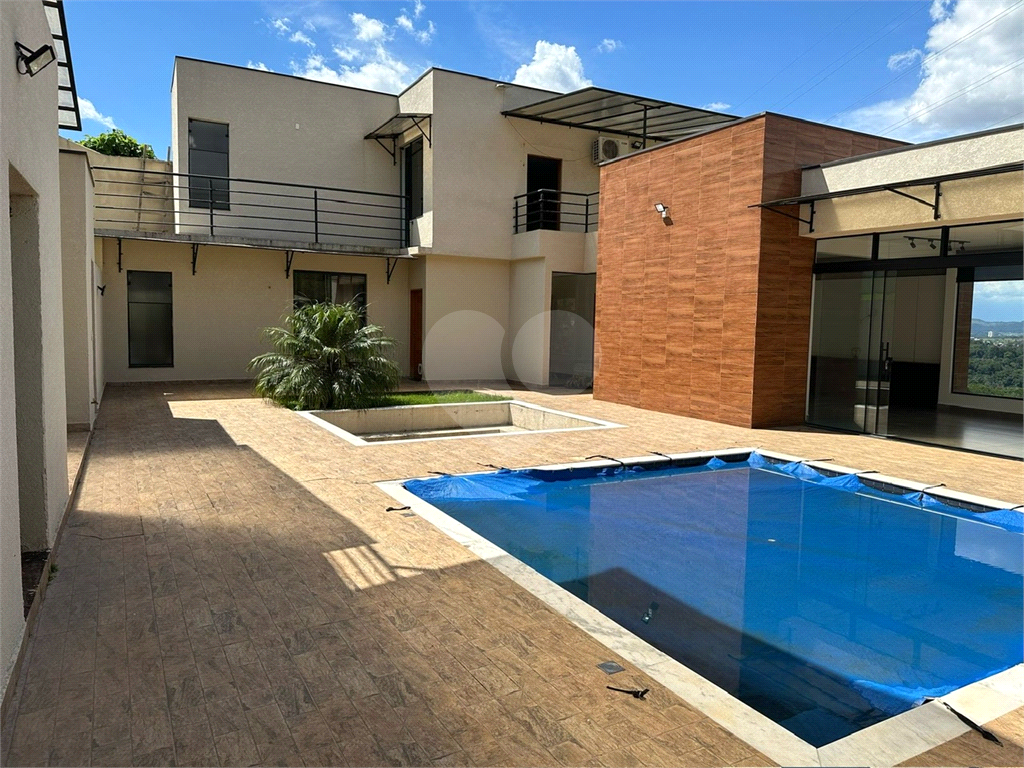 Sobrado, 4 quartos, 325 m² - Foto 1