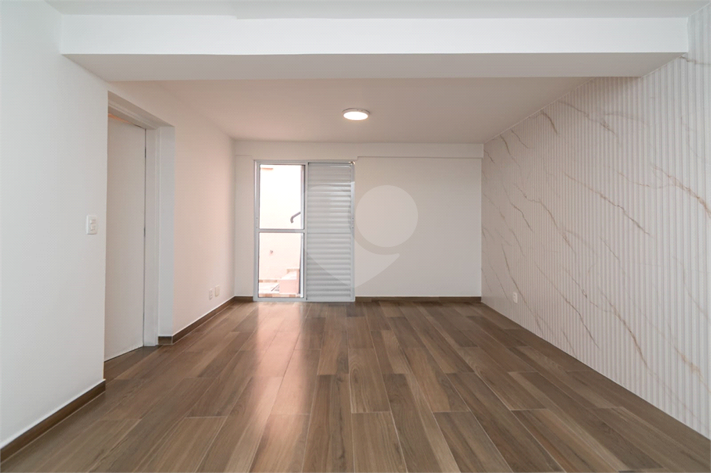 CASA em VILA MADALENA