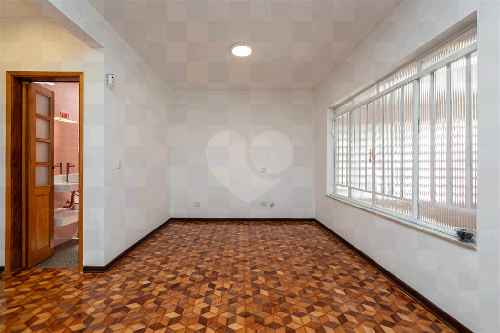 CASA em VILA MADALENA
