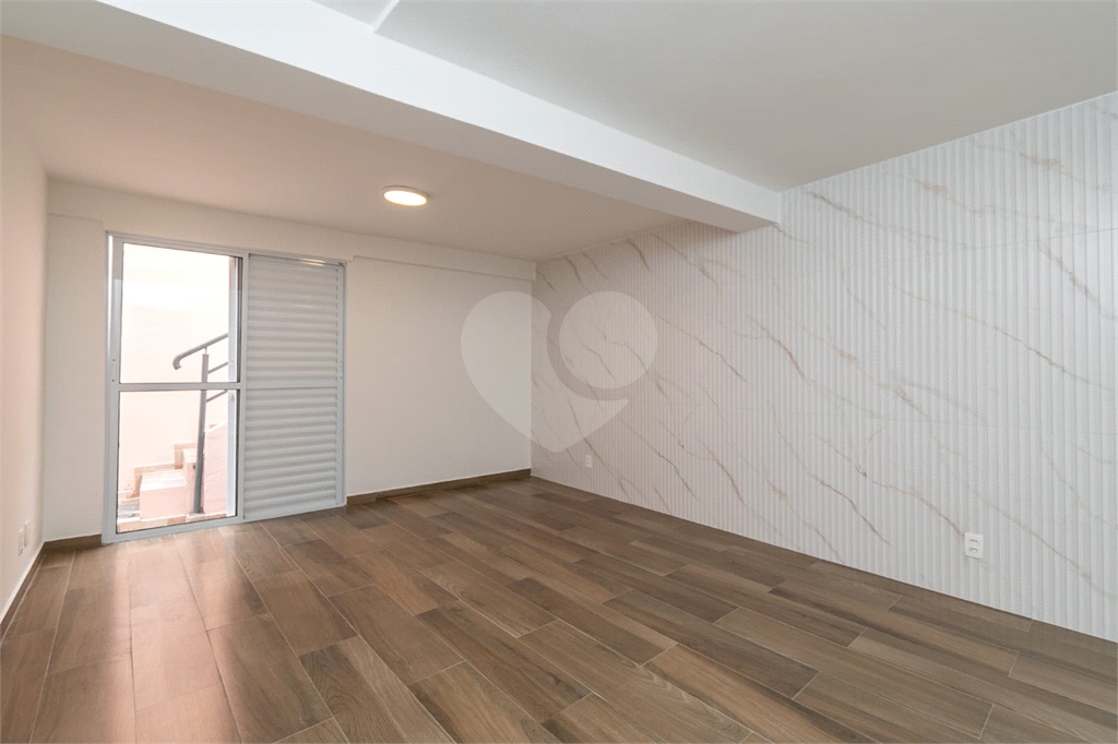 CASA em VILA MADALENA