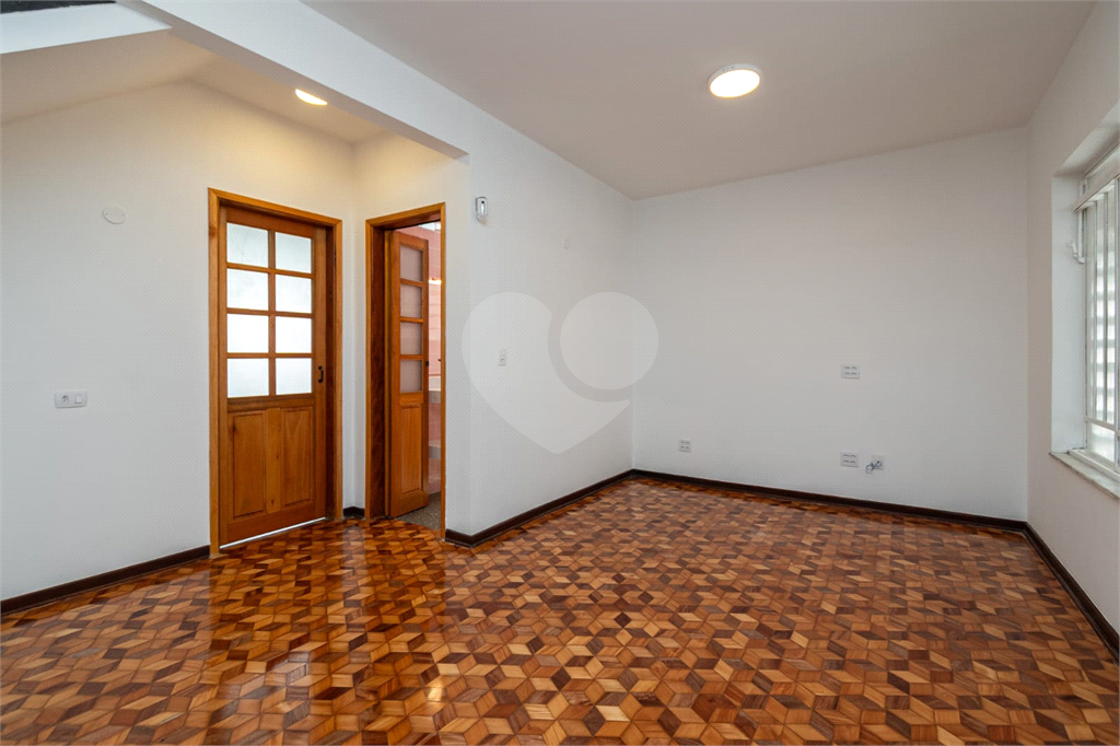 CASA em VILA MADALENA