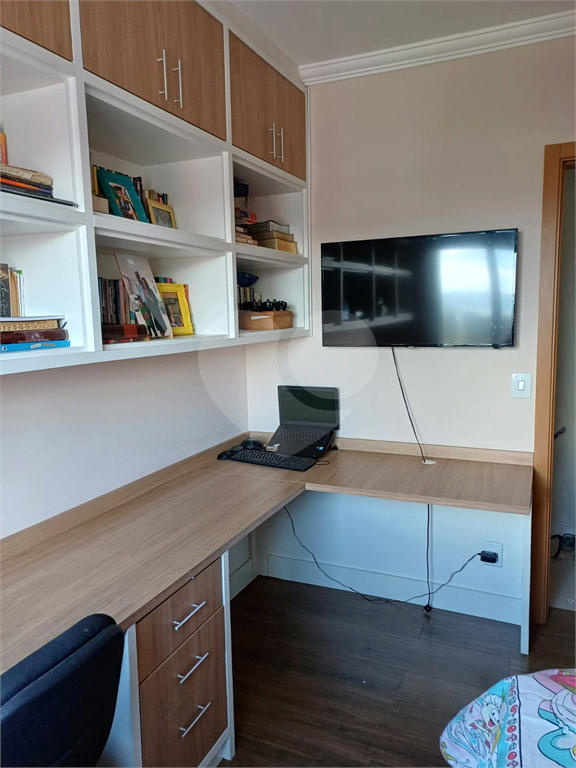 Apartamento à venda com 3 quartos, 76m² - Foto 13