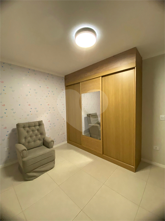 **SOBRADO À VENDA | 117 M² | 2 DORMITÓRIOS (1 SUÍTE) | 2 VAGAS NA SANTA MENA!**  