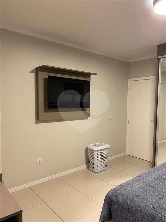 **SOBRADO À VENDA | 117 M² | 2 DORMITÓRIOS (1 SUÍTE) | 2 VAGAS NA SANTA MENA!**  