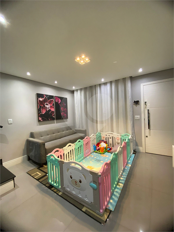 **SOBRADO À VENDA | 117 M² | 2 DORMITÓRIOS (1 SUÍTE) | 2 VAGAS NA SANTA MENA!**  