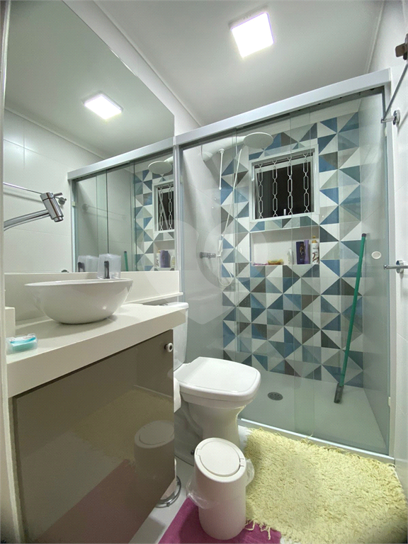 **SOBRADO À VENDA | 117 M² | 2 DORMITÓRIOS (1 SUÍTE) | 2 VAGAS NA SANTA MENA!**  