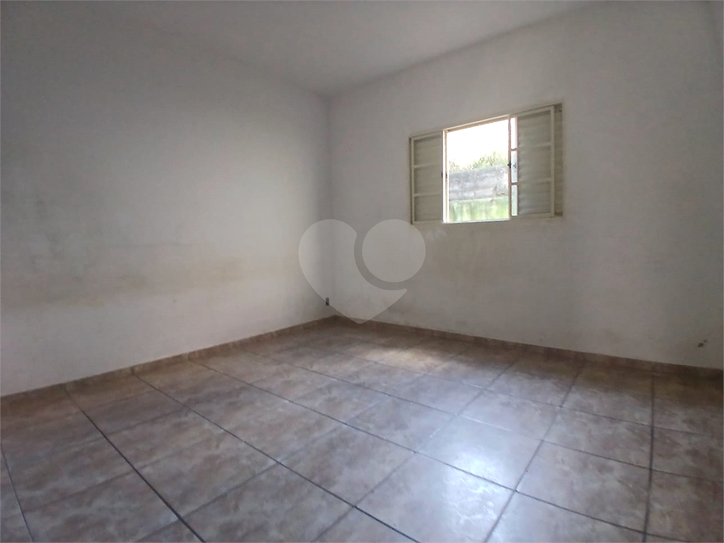 Casa à venda com 2 quartos, 70m² - Foto 17
