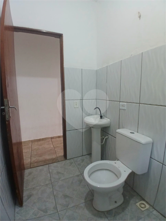 Casa à venda com 2 quartos, 70m² - Foto 15
