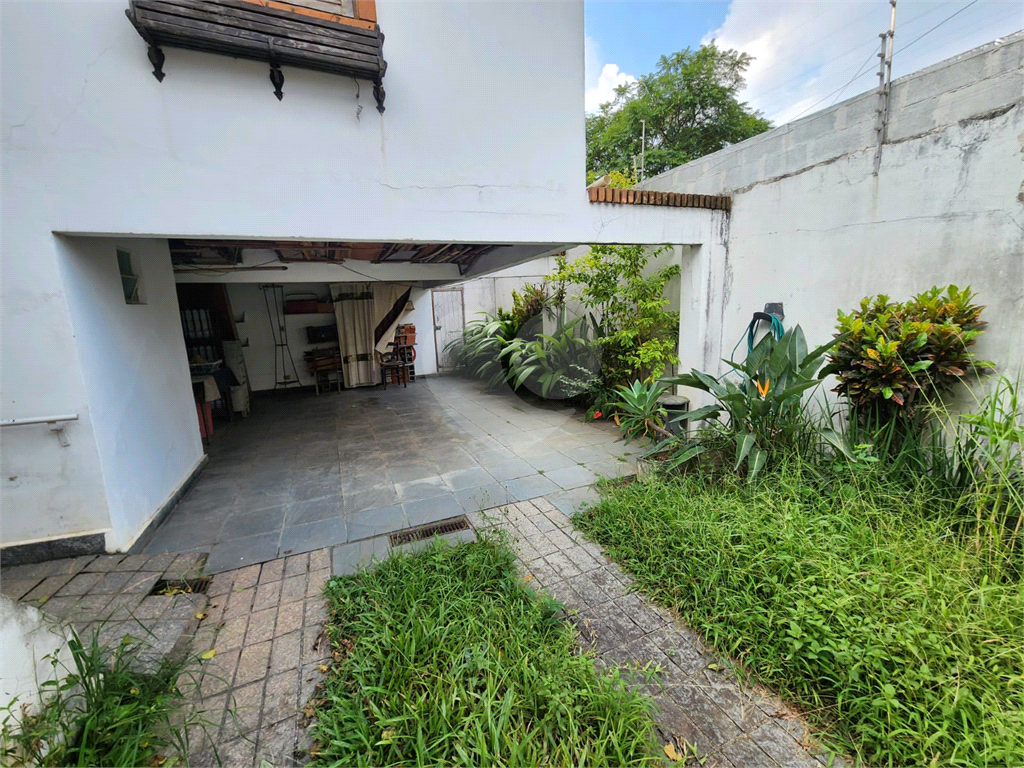 Casa térrea no Jardim Virgínia Bianca  Zona Norte 2 dormitórios, sendo 1 suíte com closet