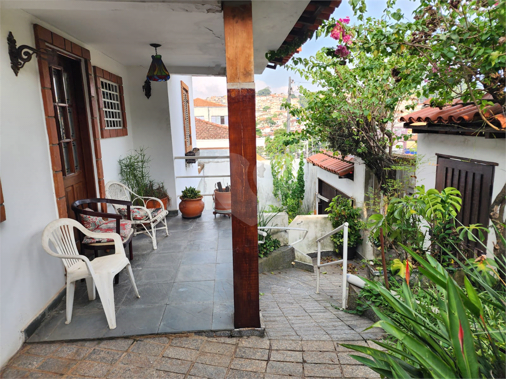 Casa térrea no Jardim Virgínia Bianca  Zona Norte 2 dormitórios, sendo 1 suíte com closet