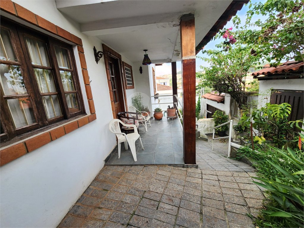 Casa térrea no Jardim Virgínia Bianca  Zona Norte 2 dormitórios, sendo 1 suíte com closet