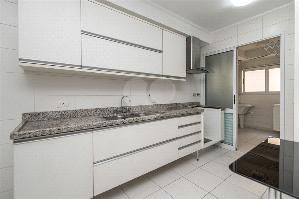 Apartamento com 3 quartos sendo 2 suites - Excelente localização em Perdizes