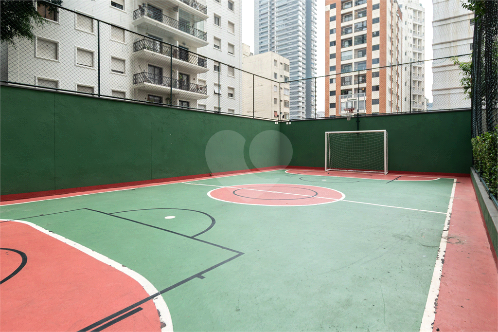 Apartamento com 3 quartos sendo 2 suites - Excelente localização em Perdizes